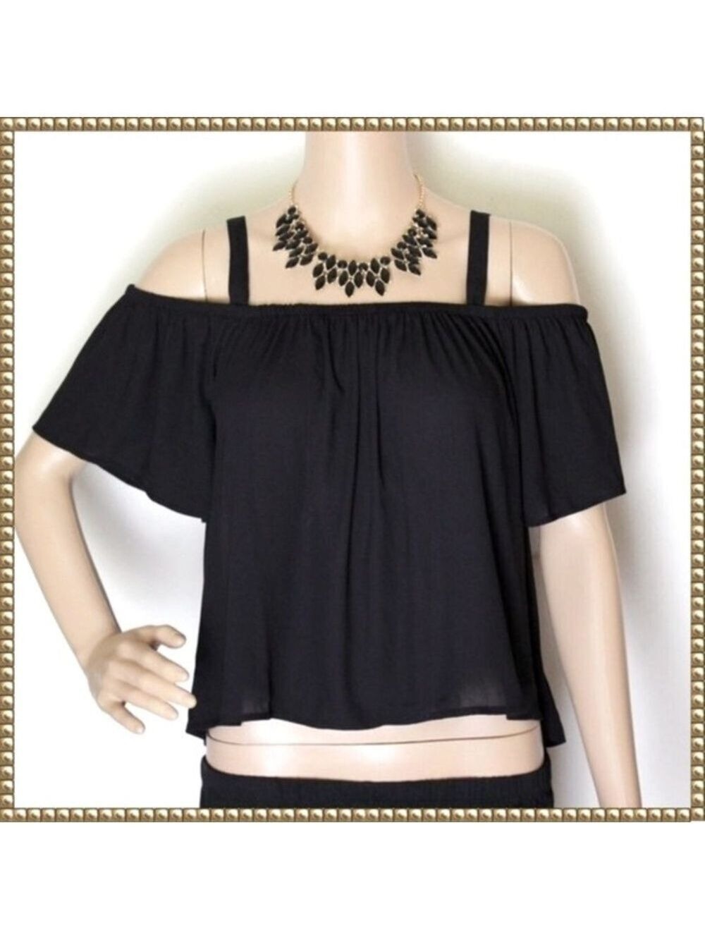 Lush Black Crop Top Size Small
